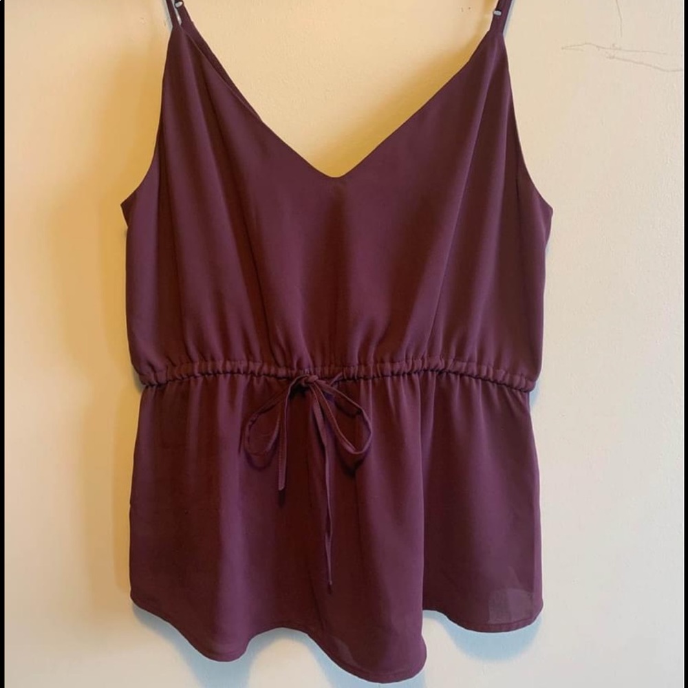Aritzia tank top burgundy